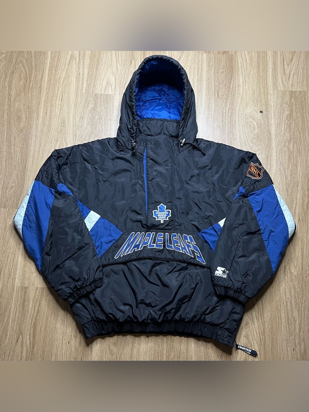 Vintage 1990’s Toronto Maple Leafs Starter Pullover Jacket Men Size XL